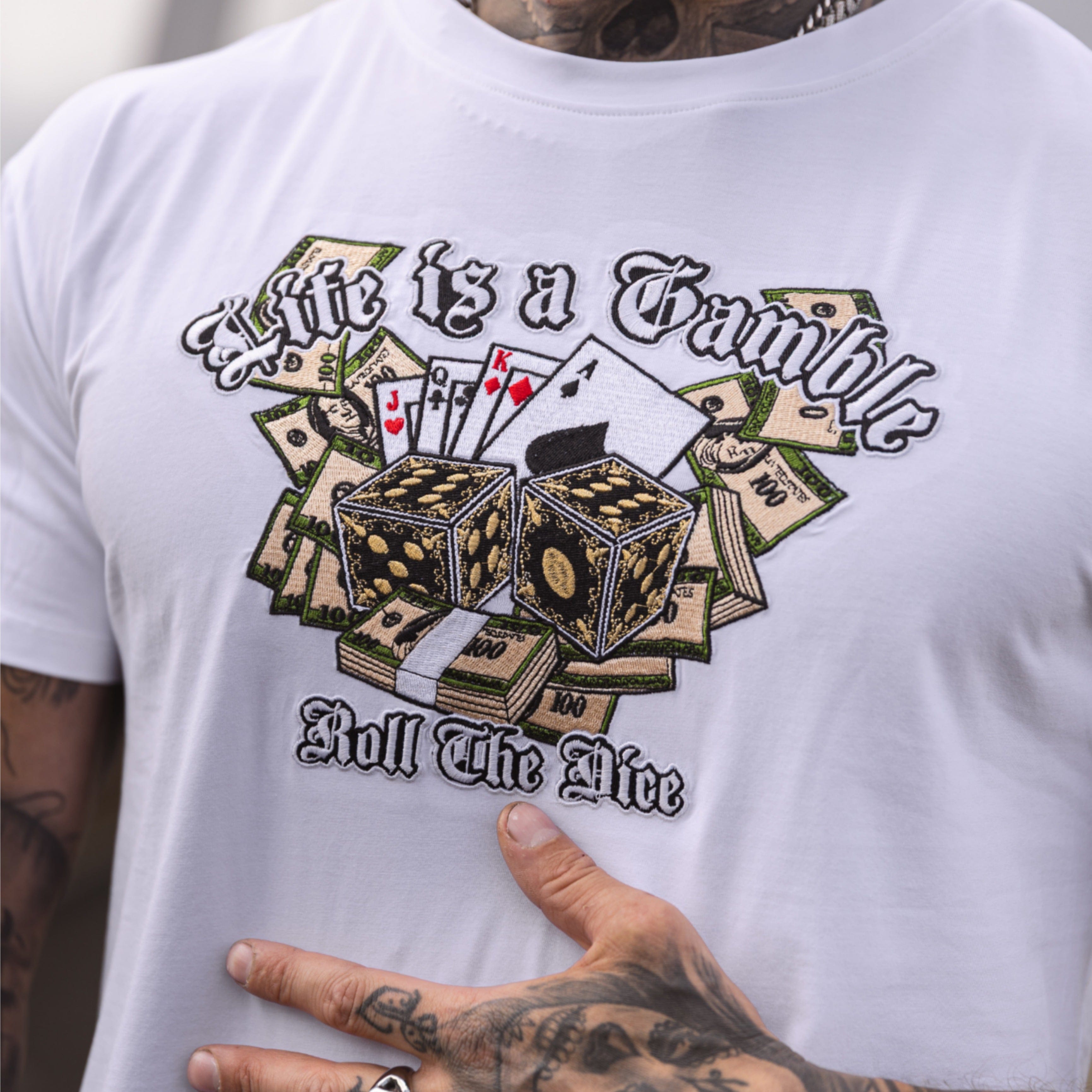 Camiseta MVL Life con bordado de la vida es una apuesta - blanca