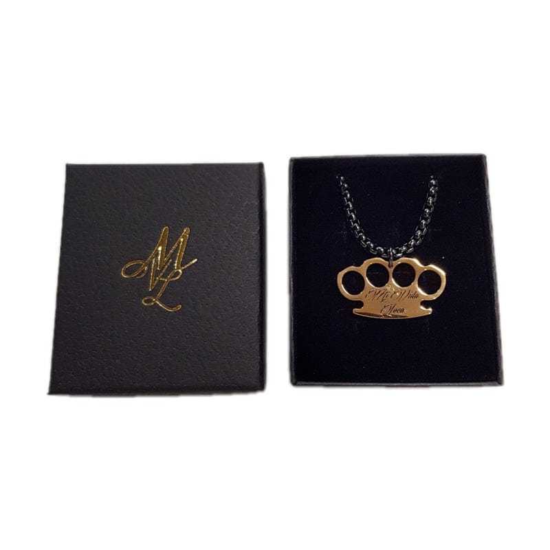 MVL Logo chain Black / Gold in de open zwarte giftbox naast het deksel met MVL logo