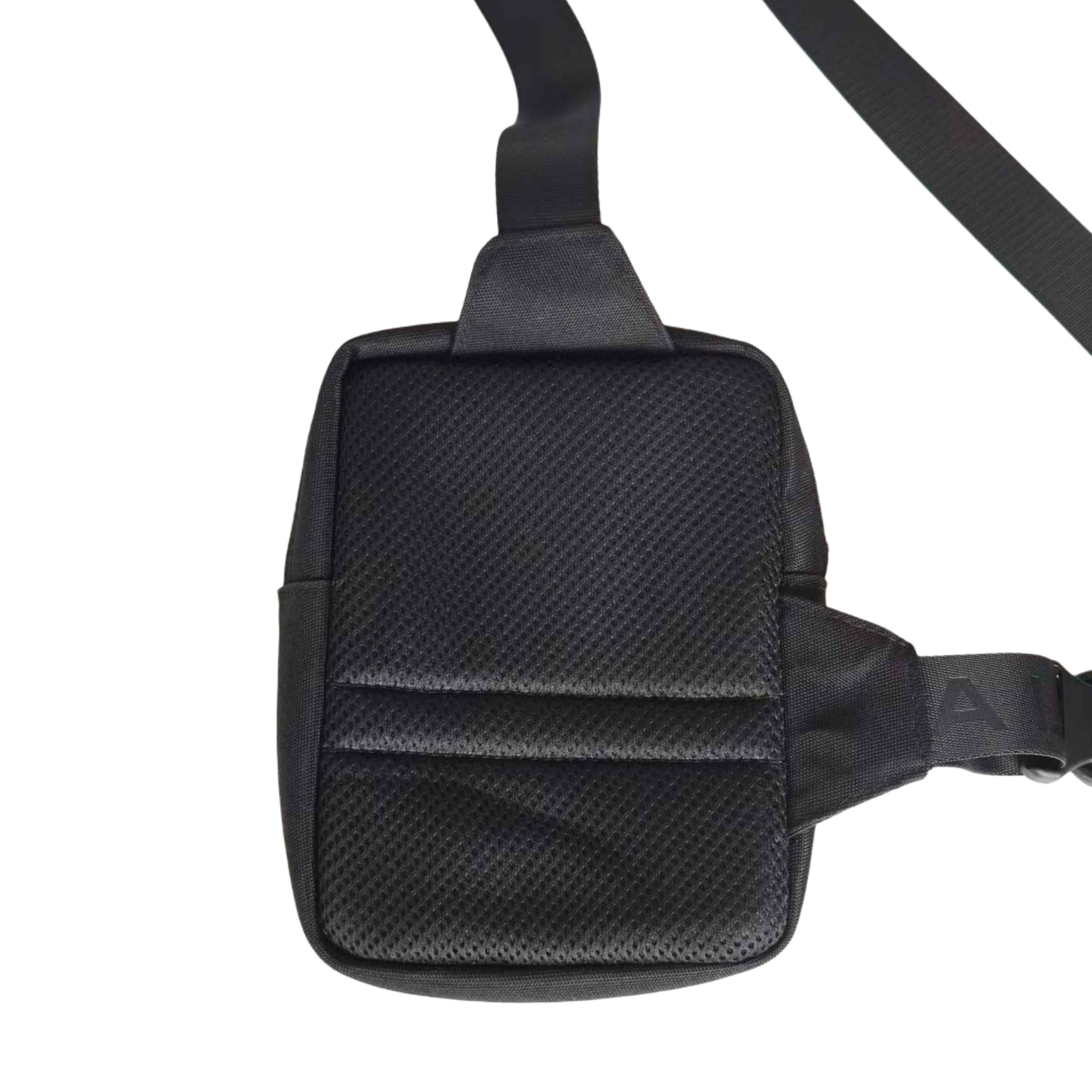 Messengertasche mit Schlagring